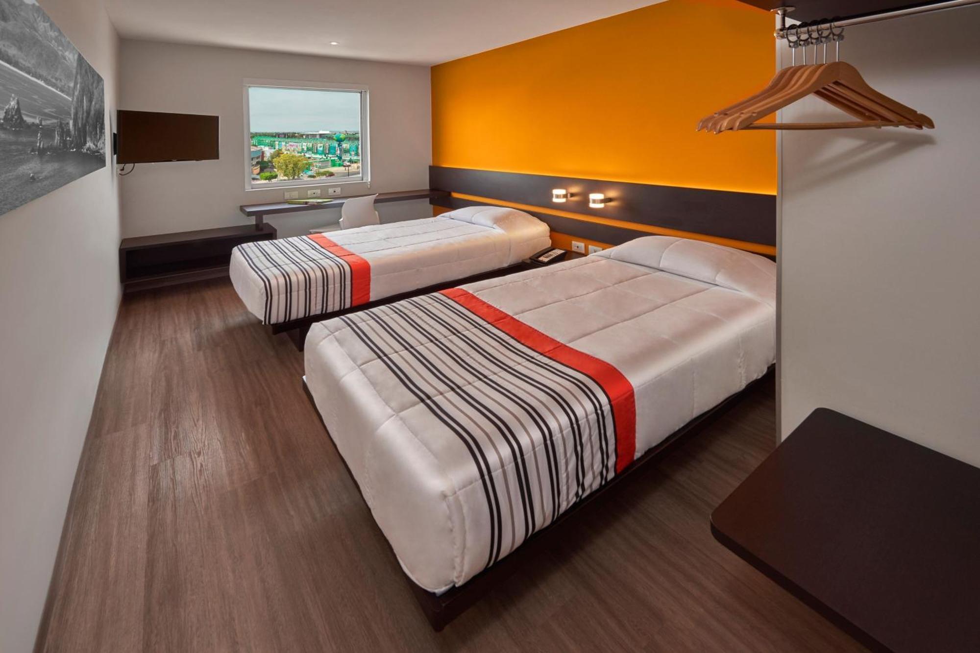 City Express Junior By Marriott Leon Centro De Convenciones Exterior photo